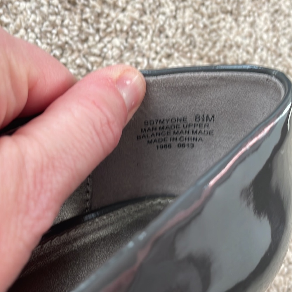 Patten Heels - Picture 5 of 5